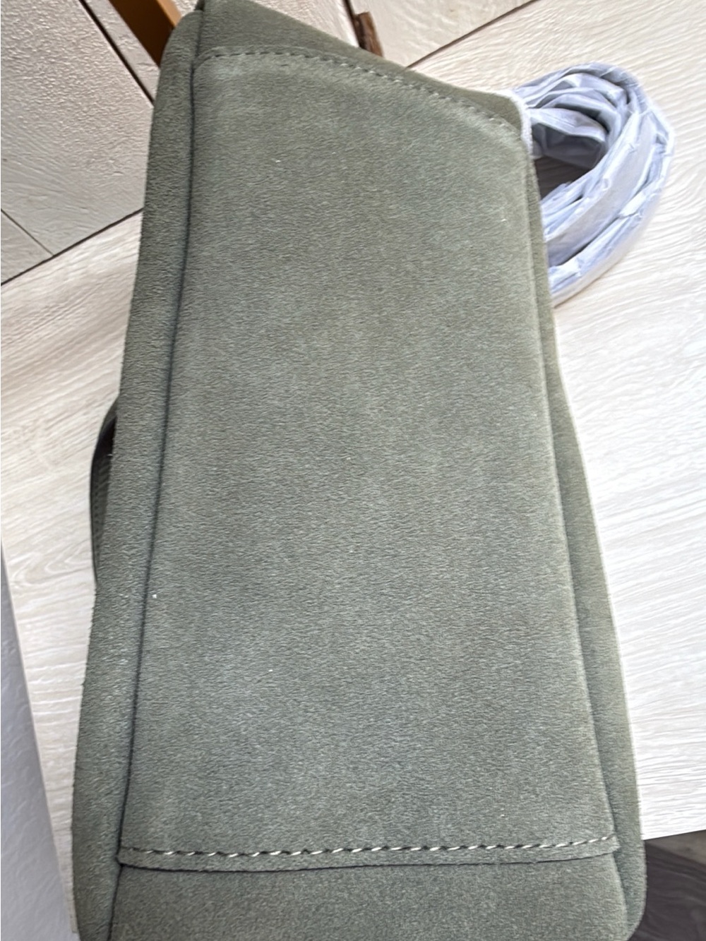 Madewell Suede Crossbody Bag. Get ready for fall !! Great for back to school - Picture 9 of 10